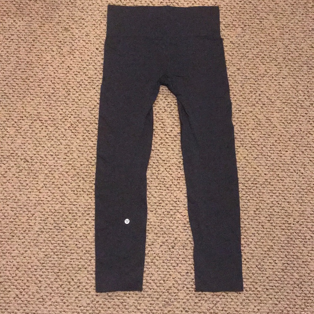 Lululemon athletics ebb to street pant navy size 6